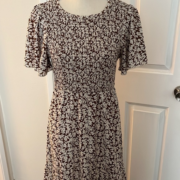 Floral Print Midi Dress - Picture 5 of 9
